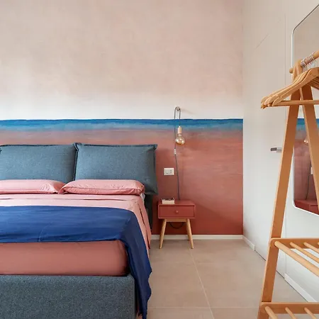 Giulio's Hideaway - Close To Station Holiday home *