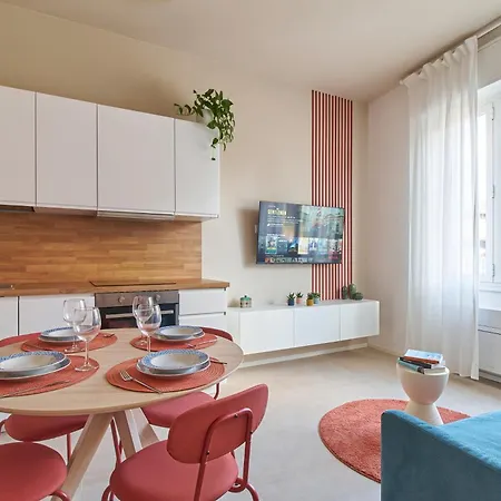 Giulio's Hideaway - Close To Station Holiday home *