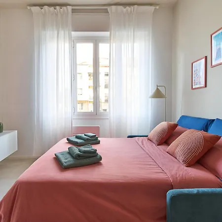 Giulio's Hideaway - Close To Station Nyaraló Milánó