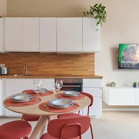 Holiday home Giulio's Hideaway - Close To Station Milan